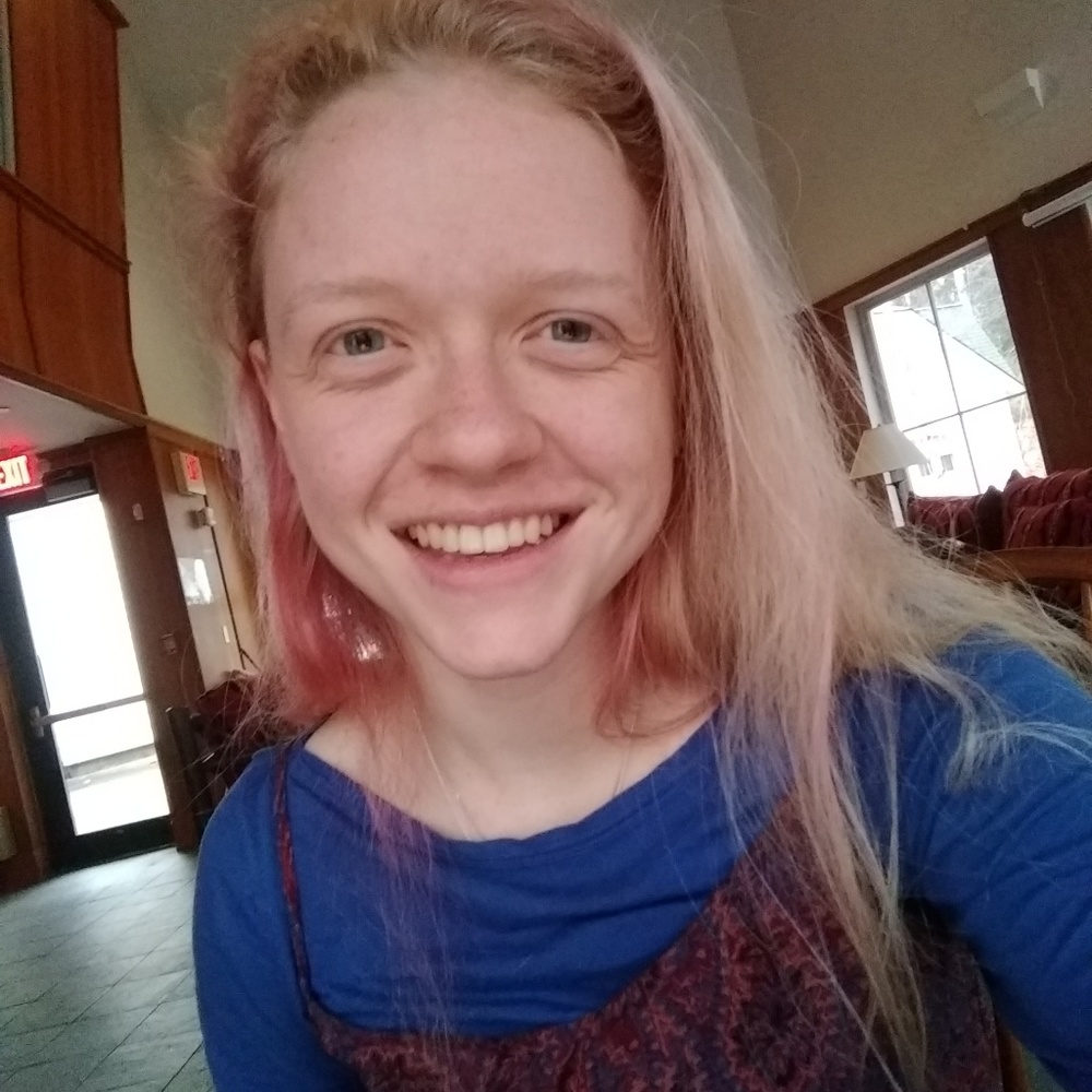 Meet your Posher, Olivia